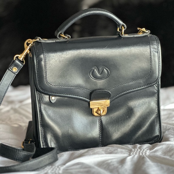 Navy leather top handle purse with gold hardware, cross body purse EUC vintage - Picture 5 of 13